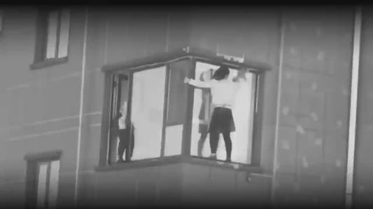 iwipe RS7 Plus wet wiping window cleaning robot (plus a set of special rags)